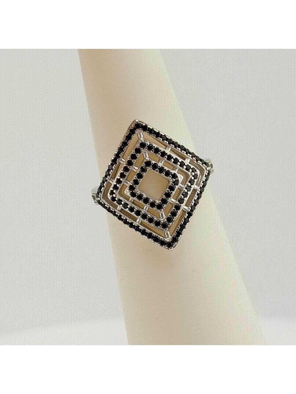 Ryze Party Ring Sz 7 Poetic Black Onyx on .925 Sterling Silver